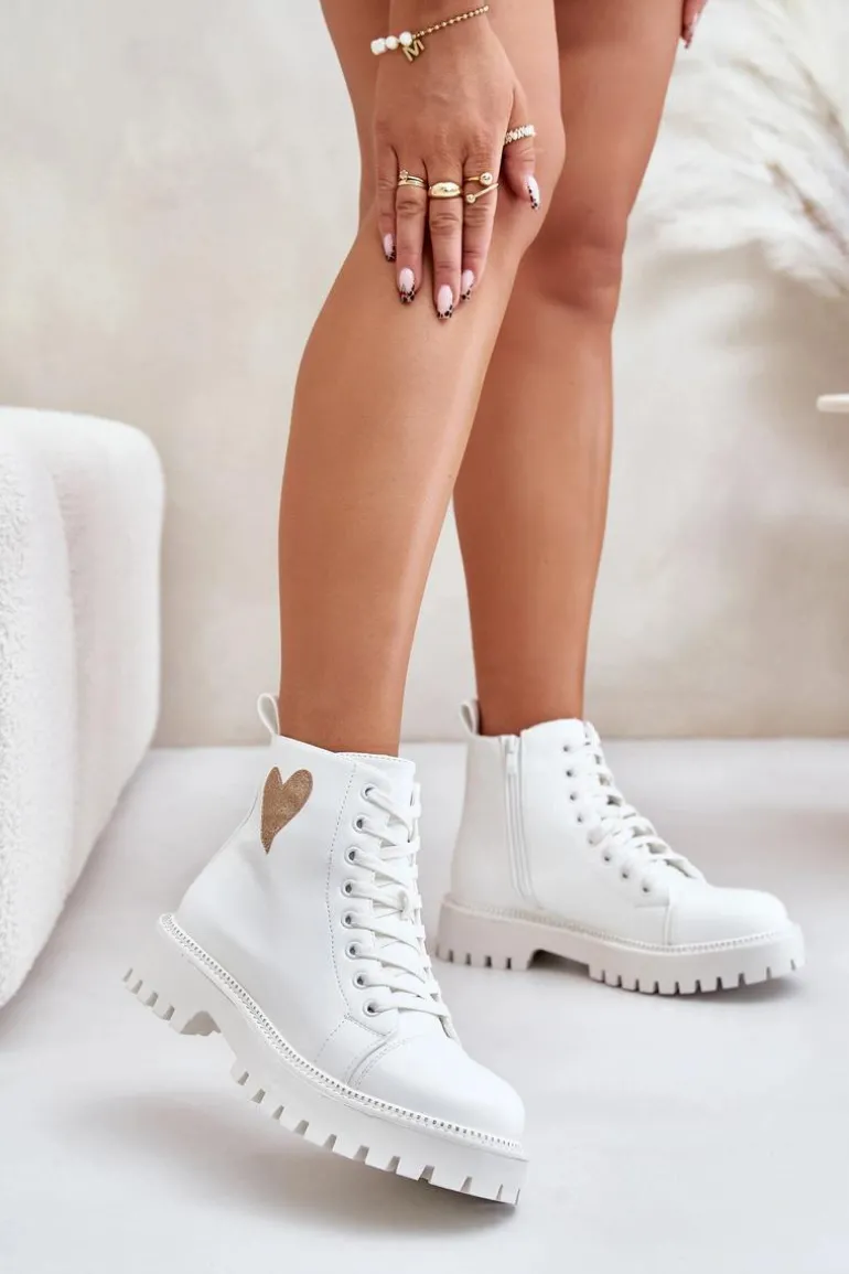 Botki Damskie Na Zamek Z Ozdobnym Sercem Białe Obeena