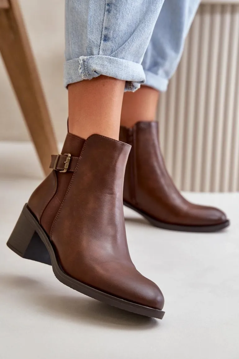 Botki Damskie Ocieplane Na Słupku Z Klamrą Brązowe Nevillira