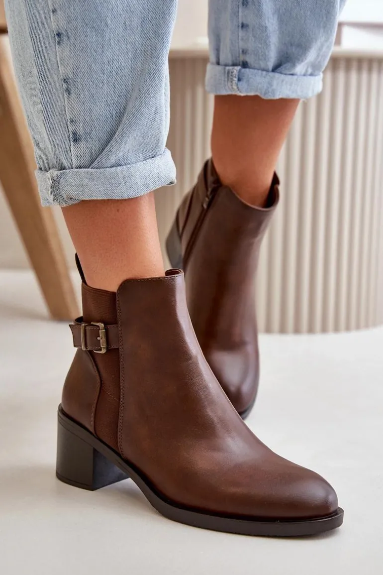 Botki Damskie Ocieplane Na Słupku Z Klamrą Brązowe Nevillira