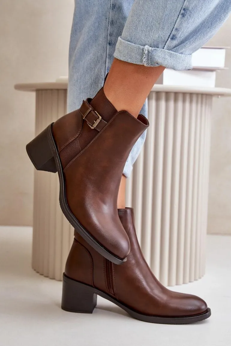 Botki Damskie Ocieplane Na Słupku Z Klamrą Brązowe Nevillira