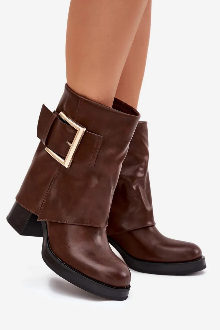 Botki Damskie Ocieplane Na Słupku Ze Złotą Klamrą Brązowe Milira