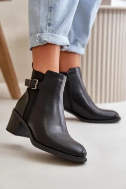 Botki Damskie Ocieplane Na Słupku Z Klamrą Czarne Nevillira