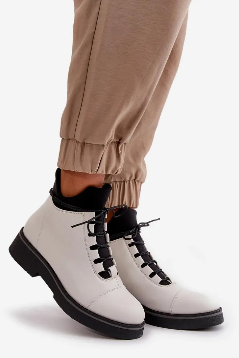 Botki Damskie Ocieplane Z Niską Cholewką Eko Skórzane Białe