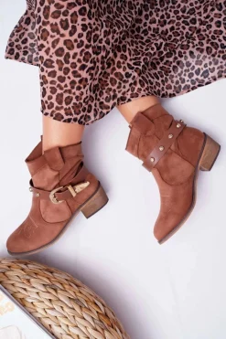 Botki Damskie Płaski Obcas Kowbojki z Klamrą Camel Ewella