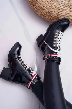 Botki Damskie Płaski Obcas Wysokie Glany Czarne Hippe