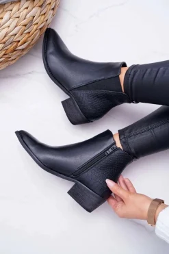 Botki Damskie Płaski Obcas W Szpic Suwak Czarne Derme
