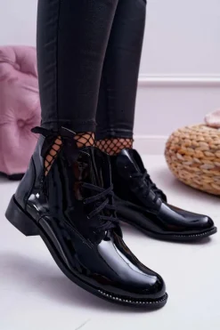 Botki Damskie Płaski Obcas Lakierowane Czarne Nicole 2420