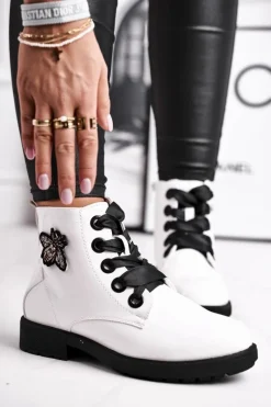 Botki Damskie Płaski Obcas Glany Lakierowane Białe Sergio Leone BT530