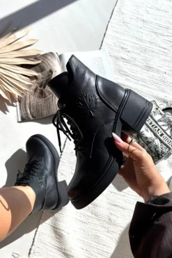 Botki Damskie Skórzane Na Klocku Ocieplane Vinceza 39950 Czarne