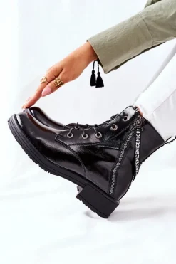 Botki Damskie Workery Lakierowane Czarne Goorey