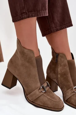 Botki Damskie Z Naturalnego Zamszu Na Słupku Artiker 57C0221 Beżowe