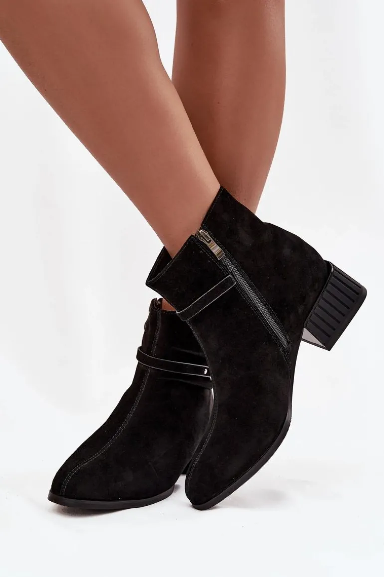 Botki Damskie Z Naturalnego Zamszu Na Klocku Ocieplane D&A CR52-651 Czarne