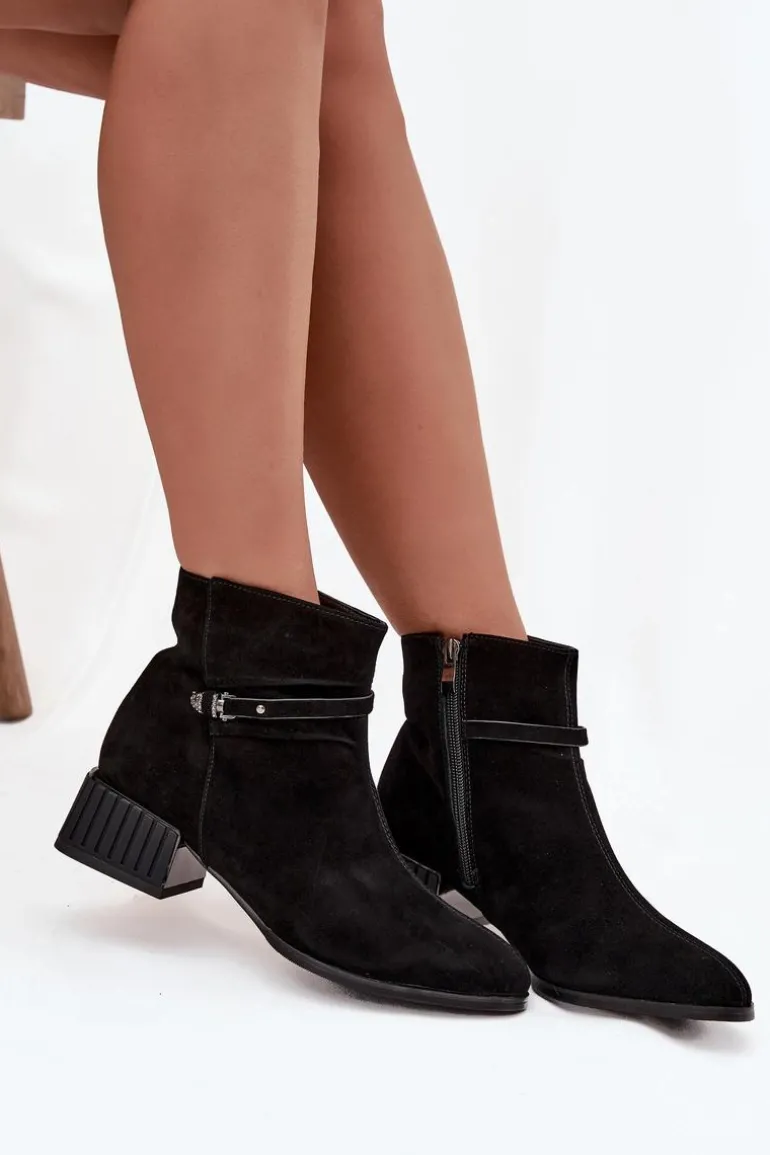 Botki Damskie Z Naturalnego Zamszu Na Klocku Ocieplane D&A CR52-651 Czarne