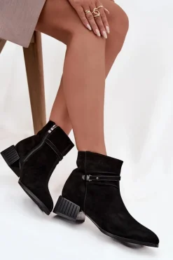 Botki Damskie Z Naturalnego Zamszu Na Klocku Ocieplane D&A CR52-651 Czarne