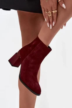 Botki Damskie Z Naturalnego Zamszu Na Słupku Ocieplane D&A CR52-718 Bordowe