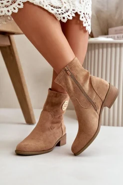 Botki Damskie Zapinane Na Zamek Z Ozdobnym Detalem Eko Zamszowe Beżowe Lerioria