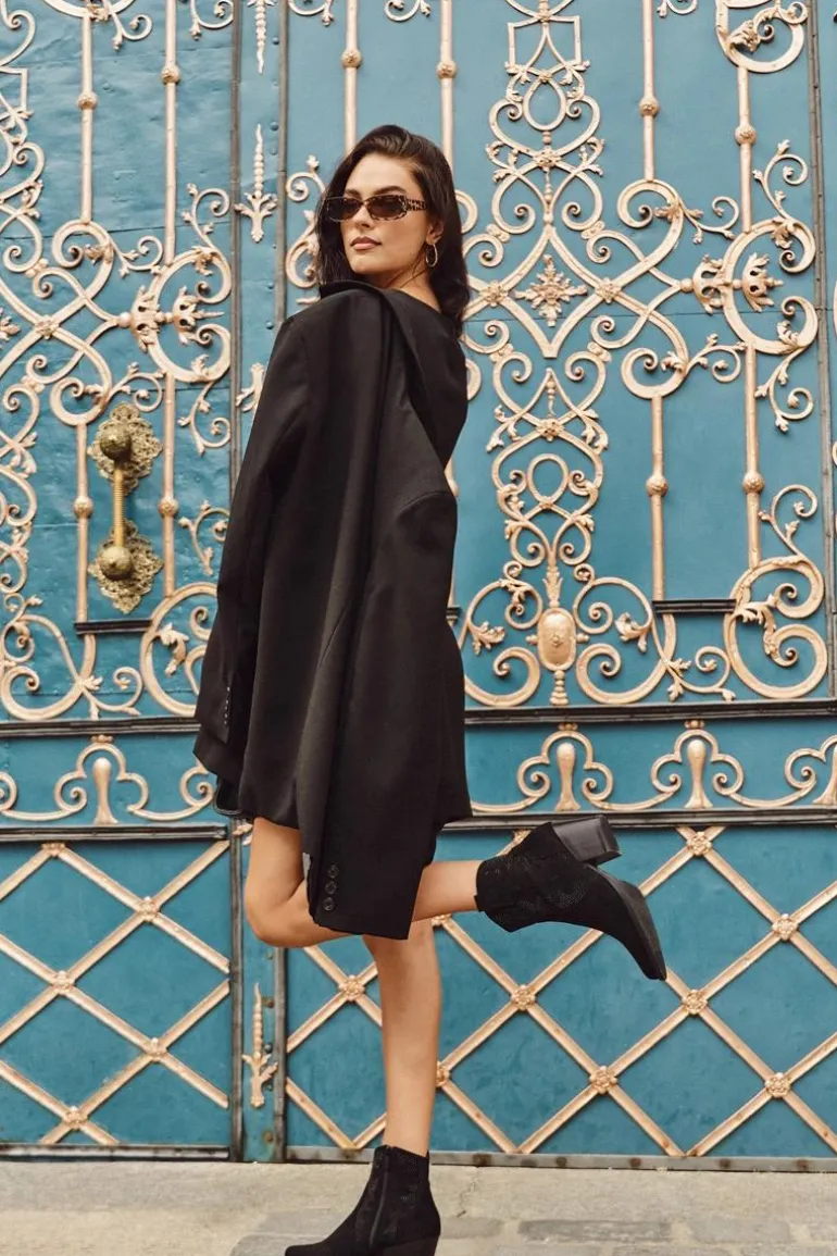 Botki Kowbojki Damskie Ocieplane Ze Zdobieniem Na Słupku Czarne Arabella