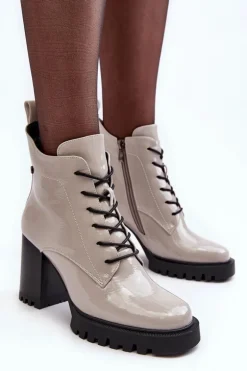 Botki Lakierowane Na Słupku Ocieplane Jasnoszare S.Barski MR870-54