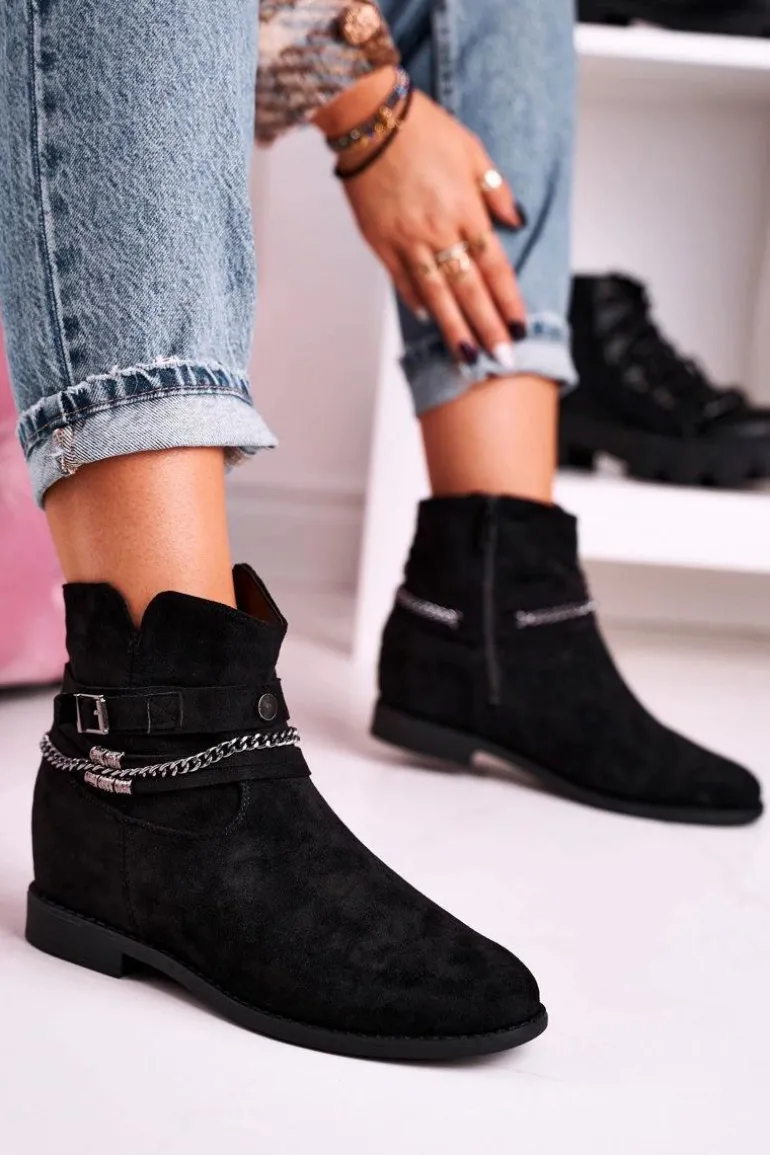 Botki Na Koturnie Z Łańcuszkiem Zamszowe Czarne Eliza
