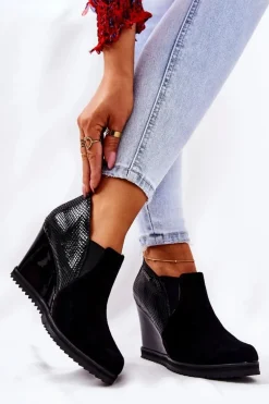 Botki Na Koturnie Zwierzęcy Wzór Monnari 0990-020 Czarne