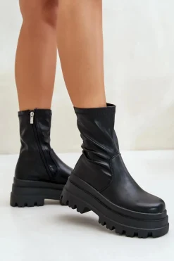 Botki Na Masywnej Platformie Czarne Florinara