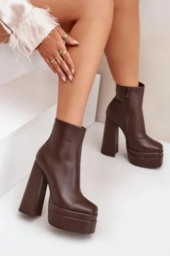 Botki Na Masywnej Platformie I Słupku Ocieplane Czekoladowe Selahra