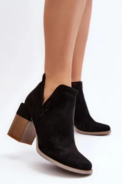 Botki Na Masywnym Słupku Z Wycięciem Czarne Jolnima