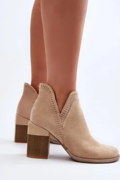 Botki Na Masywnym Słupku Z Wycięciem Jasnobeżowe Jolnima