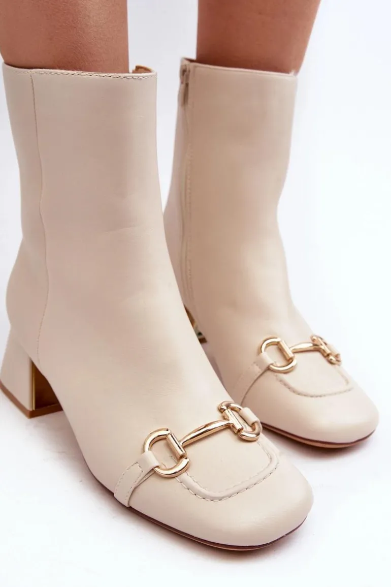 Botki Na Obcasie Z Ozdobą Jasnobeżowe Adinah