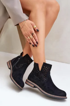 Botki Na Płaskim Obcasie Z Ażurową Cholewką Czarne Elivaya