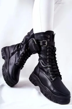 Botki Na Platformie Z Nerką Czarne Issanti