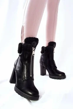 Botki Na Słupku Czarne Arleston