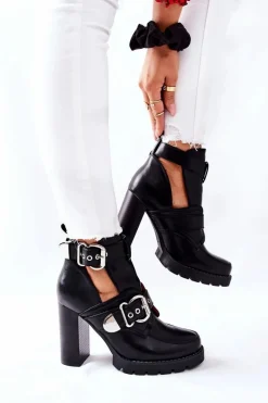 Botki Na Słupku Czarne Klamra Bramshall