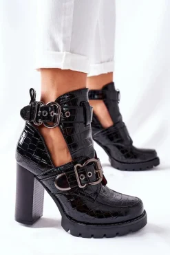 Botki Na Słupku Czarne Lakierowane Klamra Krokodyl Bramshall