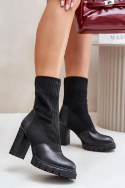 Botki Na Słupku Ze Skarpetą Czarne Atansa