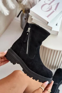 Botki Ocieplane Na Płaskim Obcasie Z Eko Zamszu Czarne Reloma