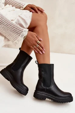 Botki Sztyblety Damskie Na Platformie I Płaskim Obcasie Wsuwane Czarne Ravessa