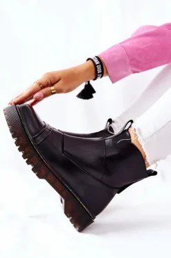 Botki Sztyblety Z Kolorowym Przeszyciem Czarne Milie