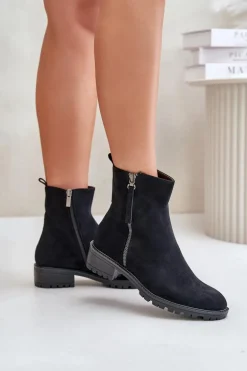 Botki Z Eko Zamszu Na Płaskim Obcasie Czarne Innabelle