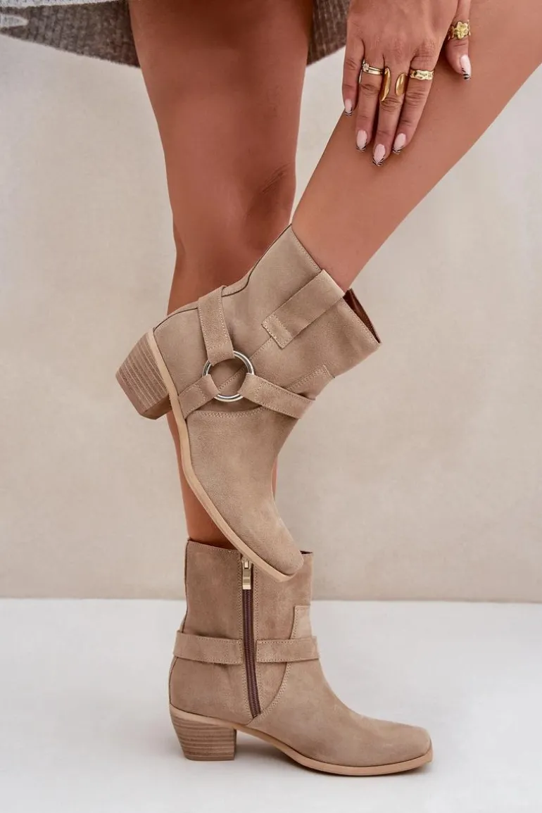 Botki Z Naturalnego Zamszu Na Obcasie Zazoo 3444/2 Jasnobeżowe