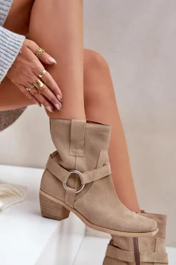 Botki Z Naturalnego Zamszu Na Obcasie Zazoo 3444/2 Jasnobeżowe