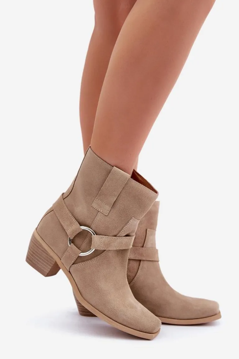 Botki Z Naturalnego Zamszu Na Obcasie Zazoo 3444/2 Jasnobeżowe