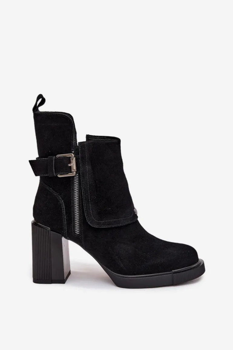 Botki Z Naturalnego Zamszu Na Słupku Z Klamrą Vinceza 91152 Czarne