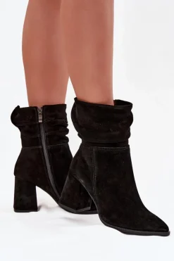 Botki Z Naturalnego Zamszu Ocieplane Na Słupku Z Marszczeniem Zazoo 4216 Czarne