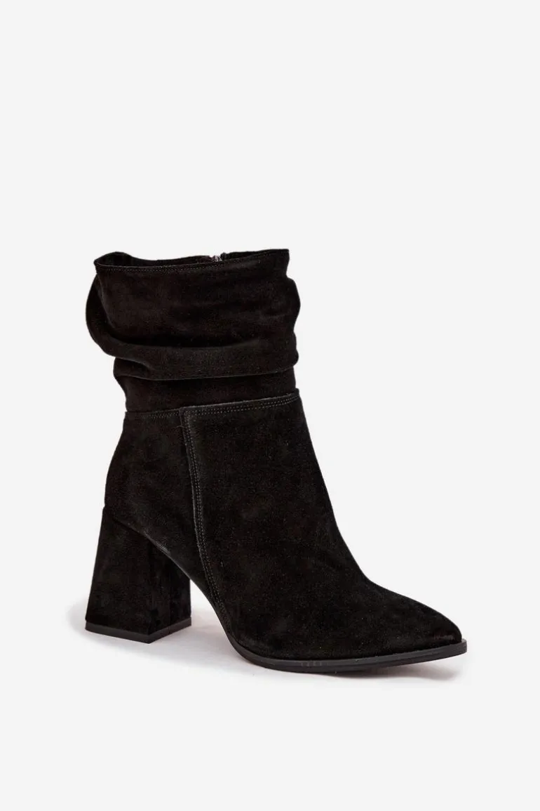 Botki Z Naturalnego Zamszu Ocieplane Na Słupku Z Marszczeniem Zazoo 4216 Czarne