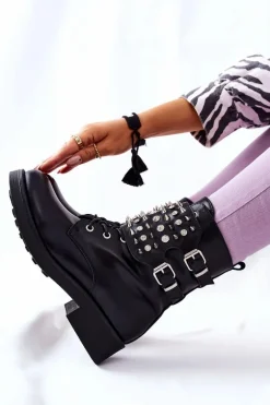 Botki Z Ćwiekami Na Suwak Czarne Laurena