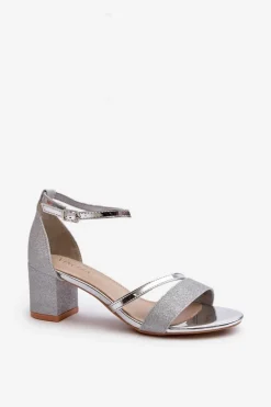 Brokatowe Sandały Damskie Na Niskim Słupku Srebrne Ploemis