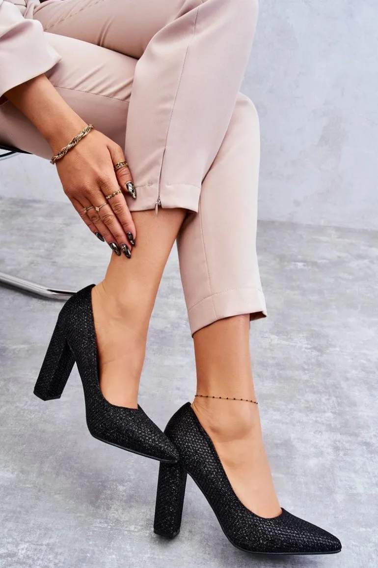 Błyszczące Czółenka Na Słupku Czarne Elmira