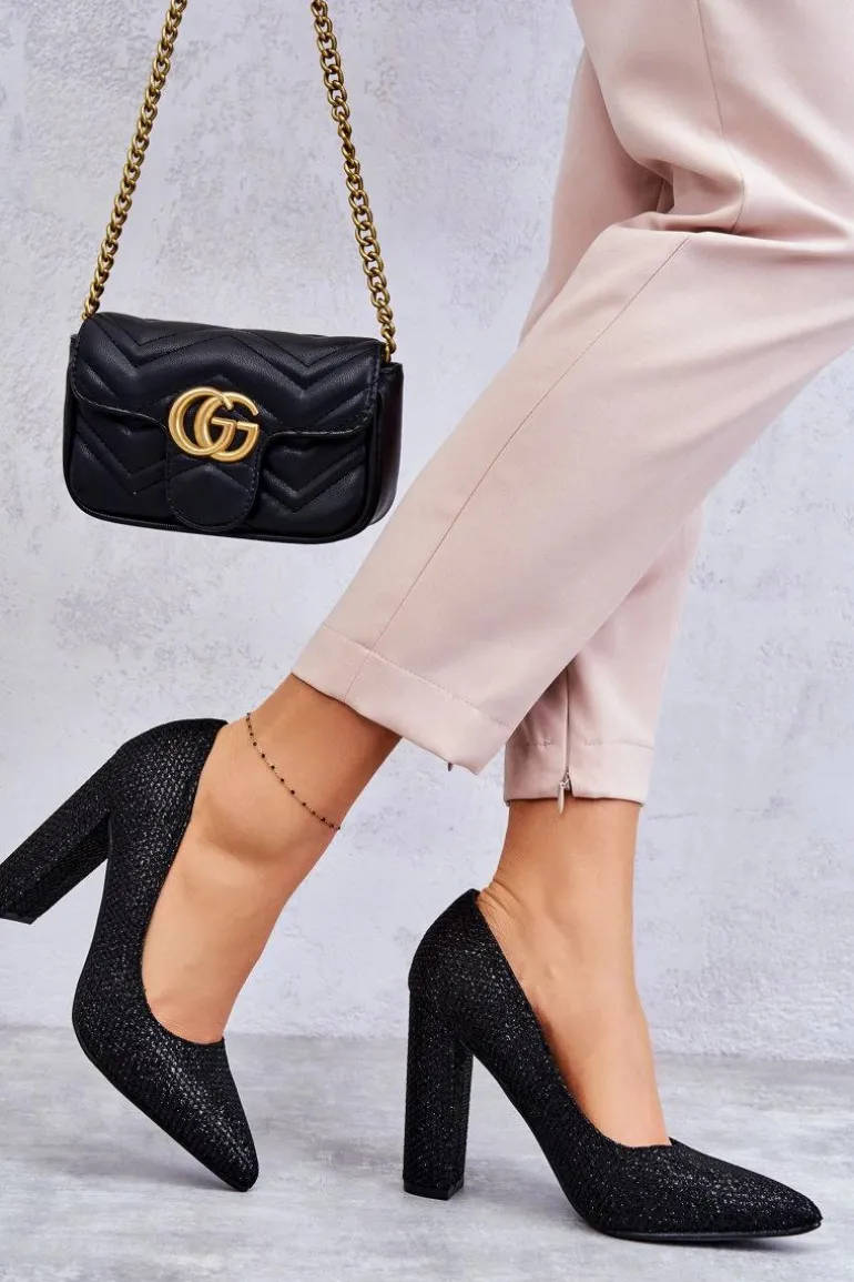 Błyszczące Czółenka Na Słupku Czarne Elmira