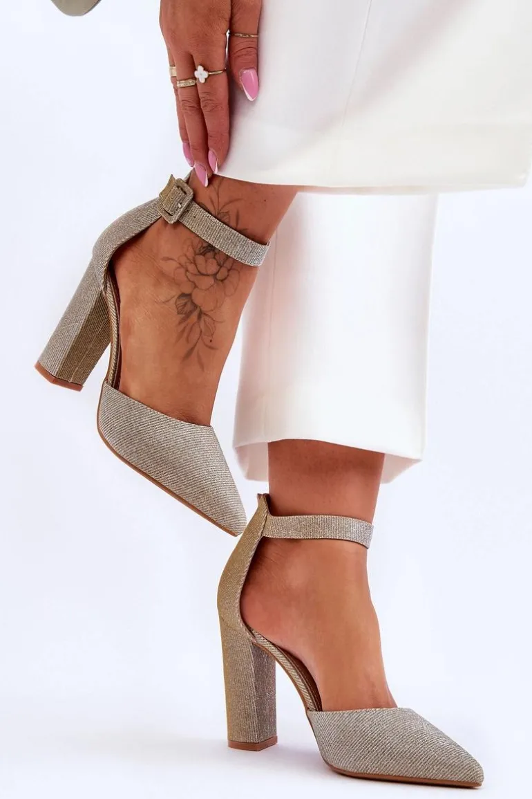 Błyszczące Czółenka Na Wyższym Słupku Złote True Love